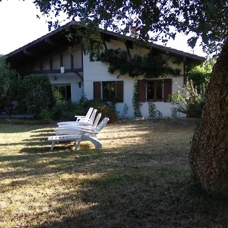 Casa En La Playa, 12 Personas מלון לבן
